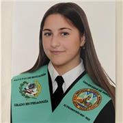Hola! Me llamo Carmen, soy pedagoga y estoy terminando la carrera de Educación Primaria. Doy clases para primaria y 1o de la ESO