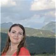 Étudiante en licence de droit donne cours de Français scolaire en ligne (disponible à toute heure) 