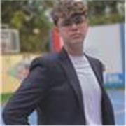 Clases de piano para principiantes. Profesor joven con +5 años de experiencia. ¡Metodología personal!