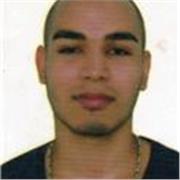 Profesor de apoyo escolar especializado en clases de educación física para niños y niñas de forma virtual