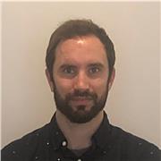 Profesor de apoyo de Inglés especializado en el aprendizaje del idioma a través de dinámicas lúdicas