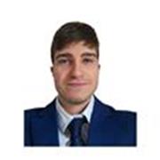Studente neolaureato in Ingegneria Civile impartisce lezioni di matematica per studenti di scuole elementari, medie e superiori