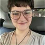 Profesora de inglés graduada de Cambrige, abierta y atenta a las necesidades de mis alumno/as. Para todo las edades, bienvenidos!