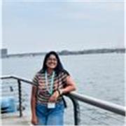 English teacher for pre kids and lessons and the grammar