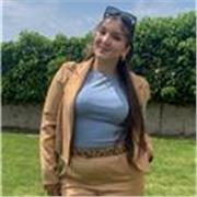 Science-focused dentistry student offering clear and structured tutoring