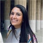 Cirujano dentista y artista, creativa y paciente! Clases a adultos y niños.