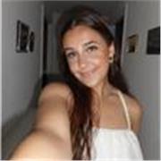 Me encanta dar clases de inglés, estudié durante un año en Estados Unidos, tengo un alto nivel de inglés y me gustan los niños.