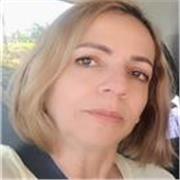 profesora de yoga, meditación y mindfulness