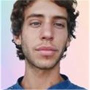 Profesor de inglés y español con enfoque comunicativo. Clases prácticas y dinámicas para mejorar fluidez o comenzar desde cero.