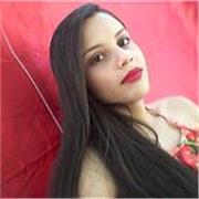 Formada em Pedagogia, mas não atuo na área. Estou à procura de uma oportunidade