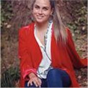 Soy Maria, psicóloga humanista y especialista en recursos humanos. Docente universitaria y muchas cosas más! Te invito a aprender!