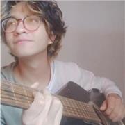 Profesor Particular de Guitarra con conocimientos en Gramática y Armonía intermedio