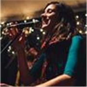 Clases de Expresión Vocal y Musical: Canto, guitarra y/o composición