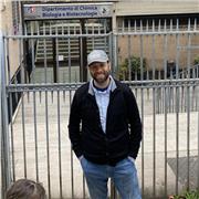 Chimica chiara, efficace, su misura: lezioni private personalizzate.