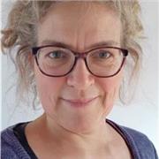 Native German speaker, qualified and experienced English teacher, offering 1:1 lessons online, in German and English