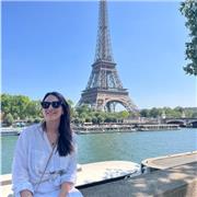 Soy una apasionada del derecho.  Graduada por la universidad de Murcia. Opositora a la carrera Judicial y fiscal