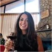 Laureata e specializzata in lingua inglese esperienza Erasmus + teacher 