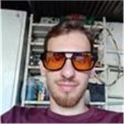 Ciao! Sono un ragazzo di 26 anni laureato magistrale in Matematica Applicata, non esitare a contattarmi!