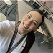 Graduada en Química con Máster en Profesorado da clases de Física