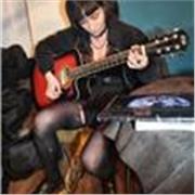 Lezioni di chitarra per principianti o a livello intermedio