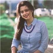 Profesora de ingles a ñiños de todas las edades, enseño a tener dominio escenico, dar discurso, oratoria
