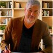 🔍 Comprende la política y la historia con un método de análisis profundo y debate real