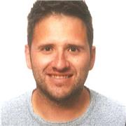 Ofrezco clases de repaso para niños de primaria y algunas asignaturas de ESO.
Soy psicólogo y tengo más de 5 años de experiencia en la docencia. Además de apoyar, ayudar y enseñar también aplico técnicas memotécnicas, realización de esquemas, subrayado,