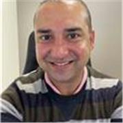 Scientist that loves teaching biology and chemistry