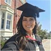 An international lawyer teaching Law online for students wishing to pursue a global career.