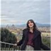 Studentessa laureata in Lettere Classiche, iscritta alla magistrale in Tradizione Classica e Archeologia del Mediterraneo