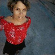 Insegnante laureata in Scienze dell'educazione impartisce lezioni di latino.Adoro il latino e per questo ho dato ancora lezioni di latino