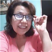 Profesora de Ingles con 10 años de experiencia dando clases particulares y he vivido en USA las clases son online via zoom, metodología moderna y divertida; horarios flexibles. Hablar inglés es fácil!