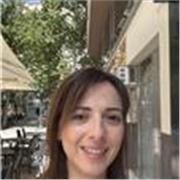 ✔ Clases particulares y de conversación.
✔ Preparación de exámenes y apoyo escolar.
✔ Inglés para trabajo, viajes 
