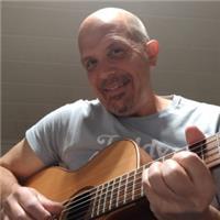 Professeur de guitare, acoustique et électrique