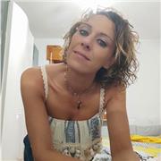 sono laureata in Biologia , e da 3 anni insegno nella scuola , offro lezioni private di matematica e scienze alle medie, e scienze e chimica alle superiori.
amo questo lavoro e ho sempre avuto ottimi riscontri con i miei ragazzi