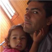 Profesor dicta clases a todas las edades