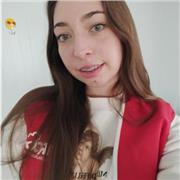 Maestra de primaria especializada en pedagogía terapéutica titulada ofrece apoyo escolar a niños y niñas de primaria