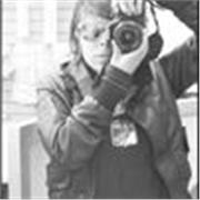 I teach freehand drawing and digital photography