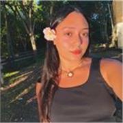 Profesora de español para niños principiantes, nivel basico