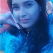 Profesora de matemáticas, con el objetivo de dar clases a niños y jóvenes