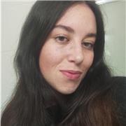 Profesora titulada en bachillerato y grado superior con un nivel de C1 en inglés y nativa en Italiano.