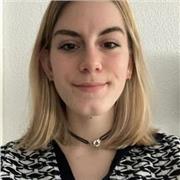 Etudiante en troisième année de médecine offre des cours de maths, de SVT et de physique chimie