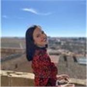 Profesora de biologia imparte clase a chicos de la ESO y Bachillerato