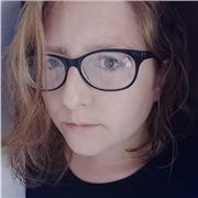 Profesora de Edición de Videos (Adobe Premiere)