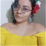 Maestra de biología con experiencia en enseñar para niños, adolescentes y adultos