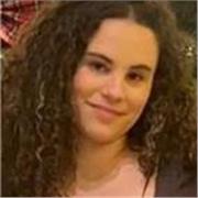 Profesora de inglés, imparto clases a alumnos de primaria o primeros cursos de la ESO