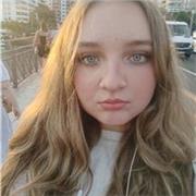 Soy estudiante del grado de educación primaria, y tengo experiencia dando clases a niños de primaria y secundaria