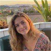 Studentessa universitaria offre ripetizioni di inglese