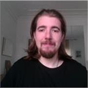 No tengo ninguna titulacion, pero puedo habla fluidamente ingles y ruso sin problema, soy nativo de Barcelona.