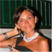 Insegnante madrelingua italiana, con 5 anni di esperienza, offre lezioni private online per stranieri interessati ad imparare la lingua italiana (conversazione e basi di grammatica)